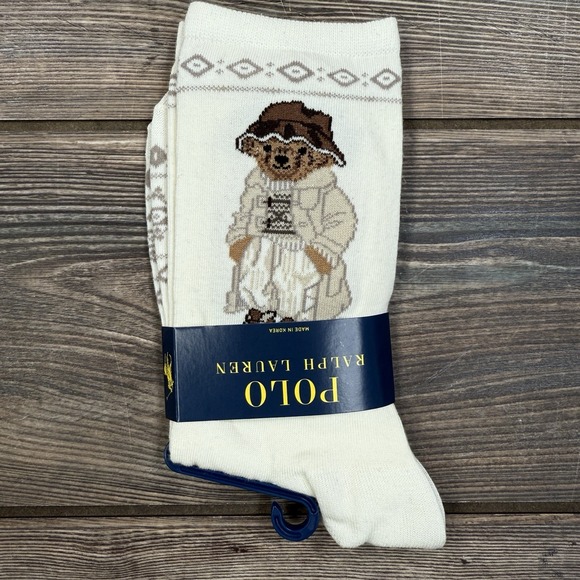 Polo Ralph Lauren Women's Polo Bear Crew Socks Winter Bear Ivory SZ 9-11 NWT - Picture 2 of 6